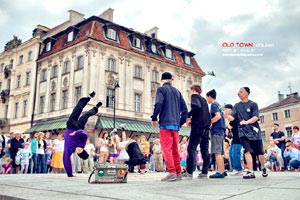 篮球比赛录像：经典对决重现球迷热议